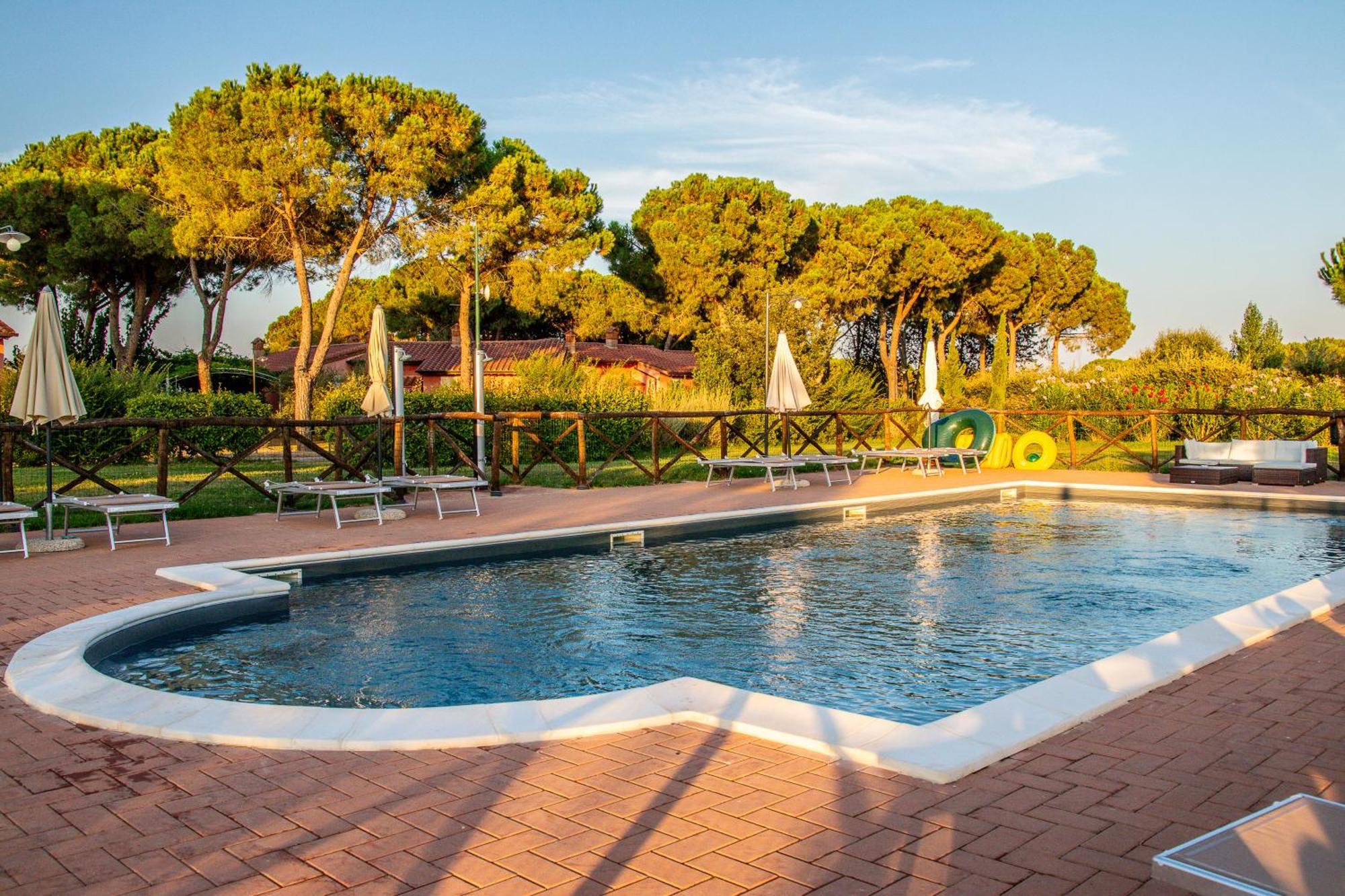 Agriturismo La Pergola كاستيغليون ديل لاغو المظهر الخارجي الصورة